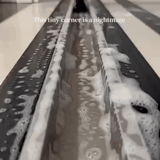 Multi-Purpose Gap Cleaning Brush